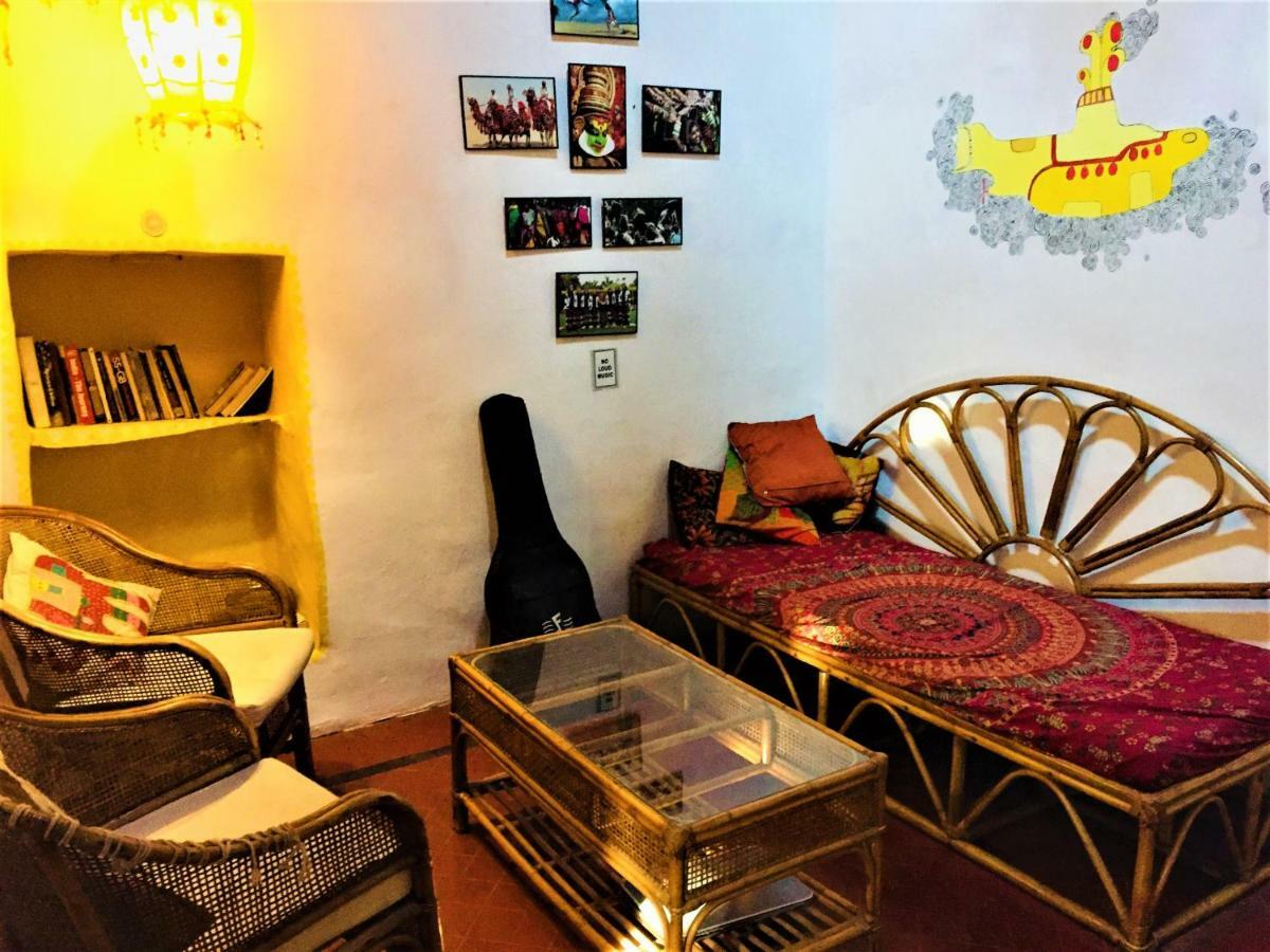 Folklore Hostel Goa Вагатор Экстерьер фото